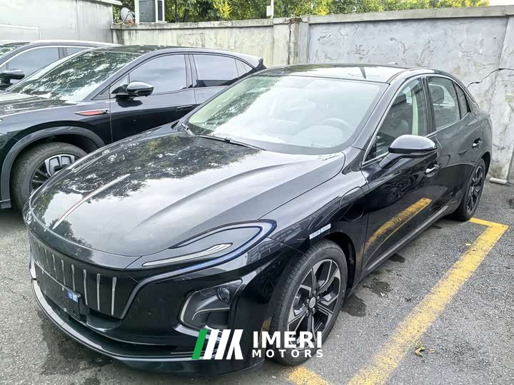 Hongqi E-QM5 Edition