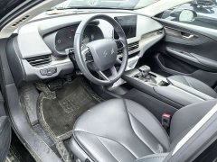 Hongqi E-QM5 Edition - фото 2