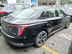 Hongqi E-QM5 Edition - фото 8