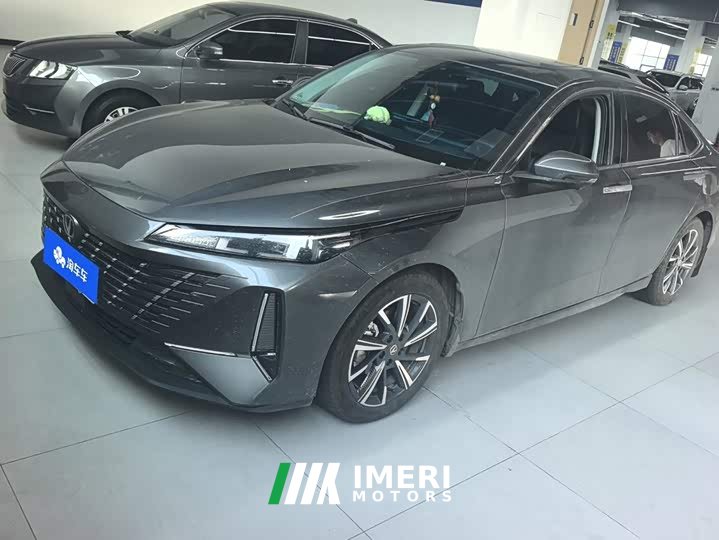 Changan 1.5T GDI Flagship Version - автомобиль из Китая