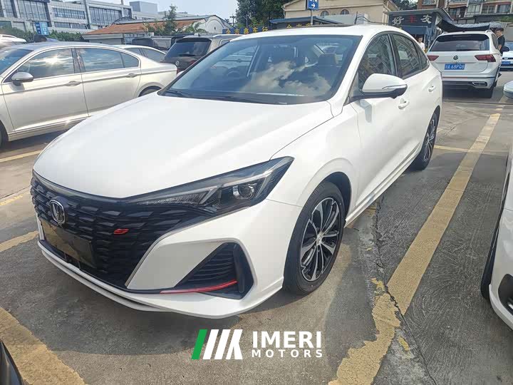 Changan Edition PLUS NE 1.4T GDI DCTPremium Edition - автомобиль из Китая