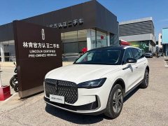 2.0T AWD - фото 1