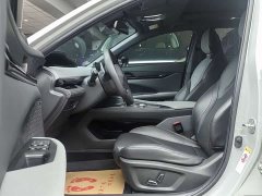 Changan UNI-V 1.5T Premium Version - фото 3