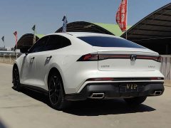 Changan UNI-V 1.5T Premium Version - фото 4