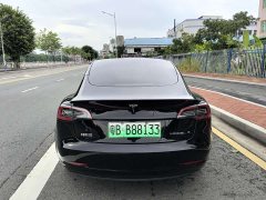 Tesla Model 3 rear-wheel drive version - фото 5