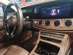 Mercedes-Benz E 300 L Luxury Version - фото 14