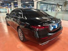 Mercedes-Benz E 300 L Luxury Version - фото 3