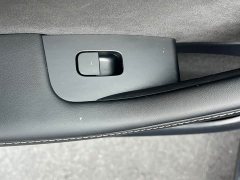 Tesla Model Y Edition - фото 20
