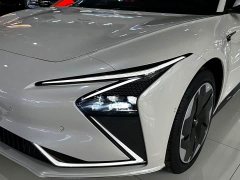 Li Auto L7 Dynamic - фото 18
