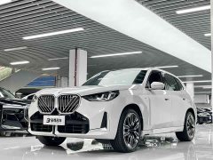 BMW X3 xDrive30L Deluxe Version M - фото 1