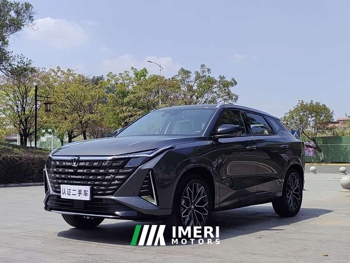 Changan UNI-Z 1.5T Premium Version - автомобиль из Китая