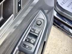 Volkswagen Passat 280TSI Business Edition - фото 16