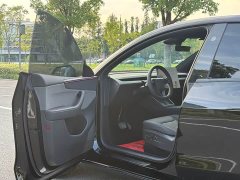 Tesla Model Y Edition - фото 12