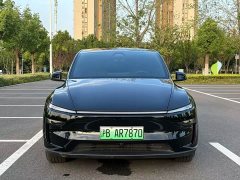 Tesla Model Y Edition - фото 2