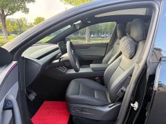 Tesla Model Y Edition - фото 7