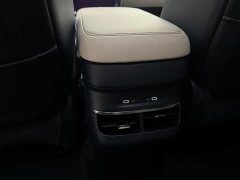 Zeekr 007 Edition 75kWh - фото 18