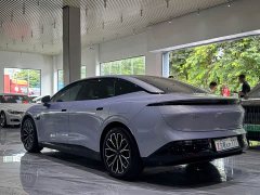 Zeekr 007 Edition 75kWh - фото 6