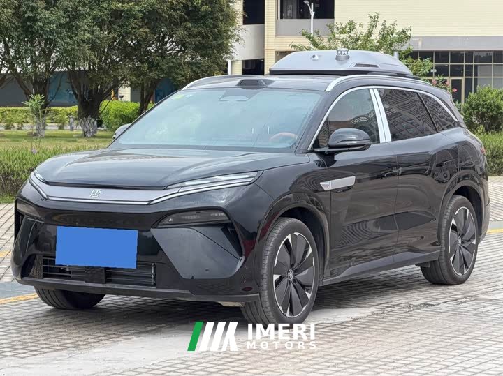 BYD L DM 175KM Edition - автомобиль из Китая