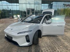 Nio ET5 100kWh - фото 12