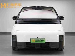 Li Auto MEGA Home Edition - фото 2
