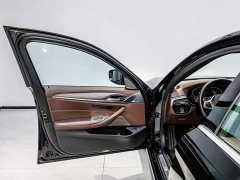 BMW 5 530Li Version M - фото 8