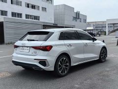 Audi A3 Sportback 35 TFSI Version - фото 2