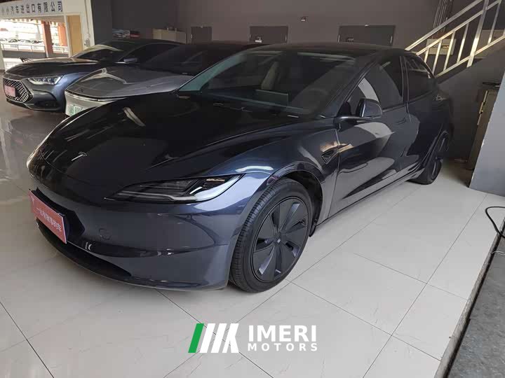 Tesla Model 3 Edition - автомобиль из Китая