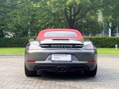 Porsche 718 Boxster 2.0T - фото 3