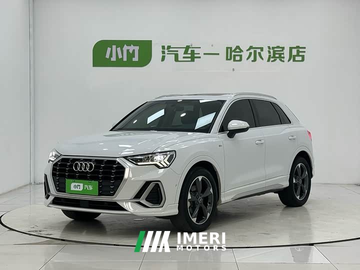 Audi Q3 35 TFSI Fashion Version - автомобиль из Китая
