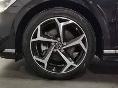 Volkswagen 200Anniversary Edition 330TSI DSGLuxury Version - фото 17
