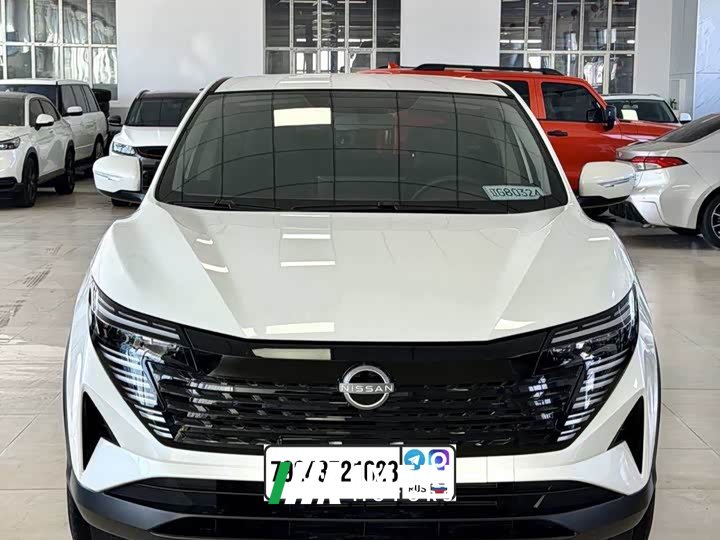 Nissan Qashqai facelift Honor 2.0L CVT XV True Heart Edition - автомобиль из Китая