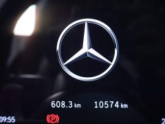 Mercedes-Benz E 300 L Luxury Version - фото 15
