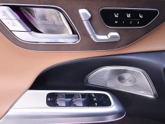 Mercedes-Benz E 300 L Luxury Version - фото 17
