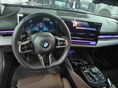 BMW 5 525i M - фото 7