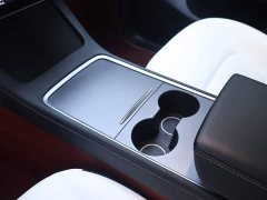 Tesla Model Y Long Range Edition - фото 12