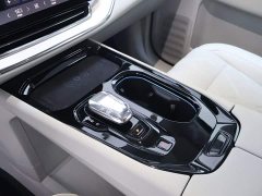 Volvo EM90 Ultra - фото 12