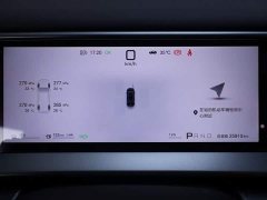 Denza D9 DM-i AWD Version - фото 15