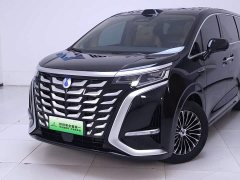 Denza D9 DM-i AWD Version - фото 3