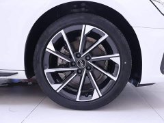 Audi A4L 40 TFSI Luxury Version - фото 6