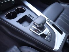Audi A4L 40 TFSI Luxury Version - фото 12
