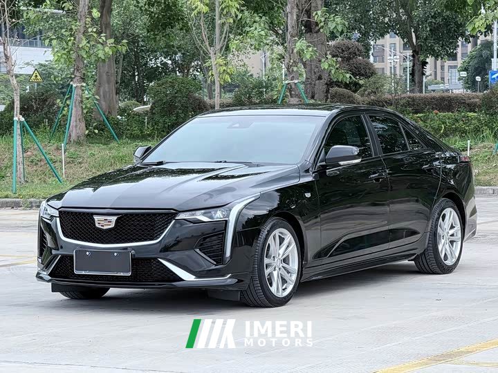 Cadillac CT4 28T Version