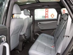 Lynk & Co Haoyue L 1.5TD DCT Xingfu 5-Seater - фото 11