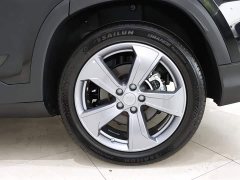 Lynk & Co Haoyue L 1.5TD DCT Xingfu 5-Seater - фото 17