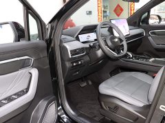 Lynk & Co Haoyue L 1.5TD DCT Xingfu 5-Seater - фото 8