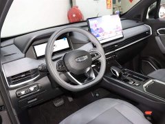 Lynk & Co Haoyue L 1.5TD DCT Xingfu 5-Seater - фото 9