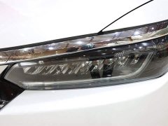 Honda Breeze 240TURBO CVT 2WD Luxury - фото 17