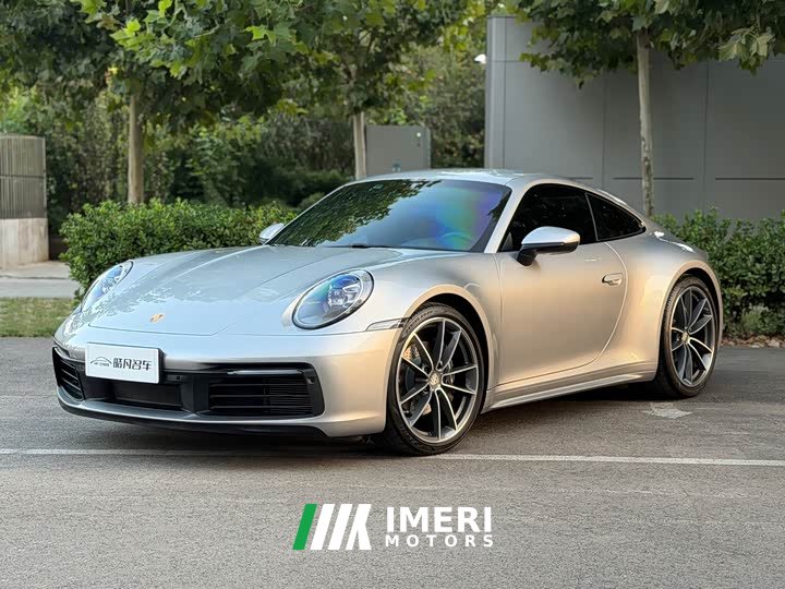 Porsche 911 Carrera 3.0T - автомобиль из Китая