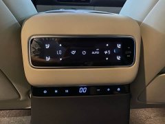 Li Auto MEGA Ultra - фото 11