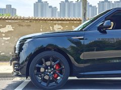 Land Rover 400PS Dynamic SE - фото 3