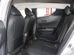 Lynk & Co Yize IZOA 2021 2.0L Yidong Edition - фото 10